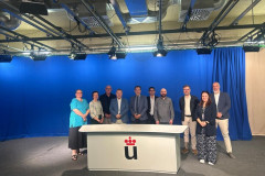 20250526-JonKoping-Visit-at-URJC-Fuenlabrada.-Family-Photo-4-uai-720x540